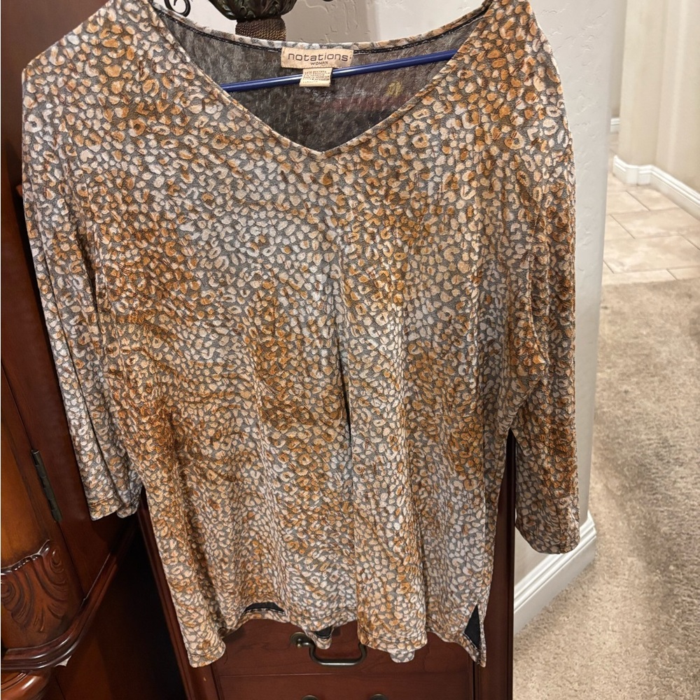 Notations Long-Sleeve V-Neck Animal Print Top — Brown & Gray